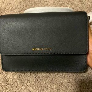 COPY - Michael Kors Daniela Crossbody